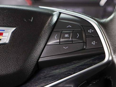 Used 2023 Cadillac XT5 Premium Luxury image 14