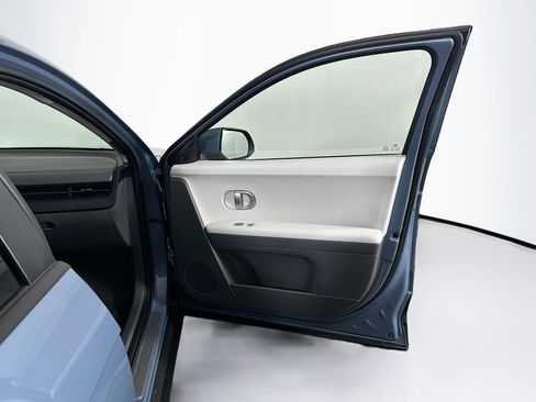 Used 2024 Hyundai Ioniq 5 SEL RWD image 32