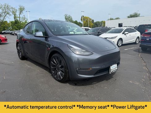 Used 2023 Tesla Model Y Performance AWD/4WD image 4
