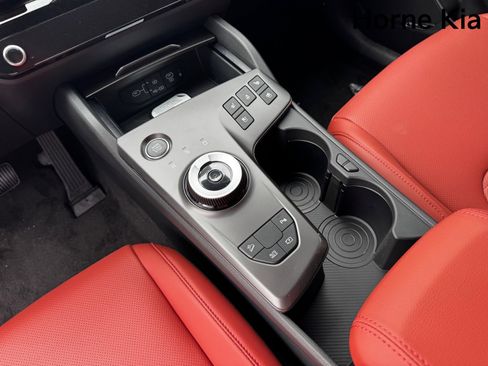 New 2026 Kia Sportage SX Prestige image 16