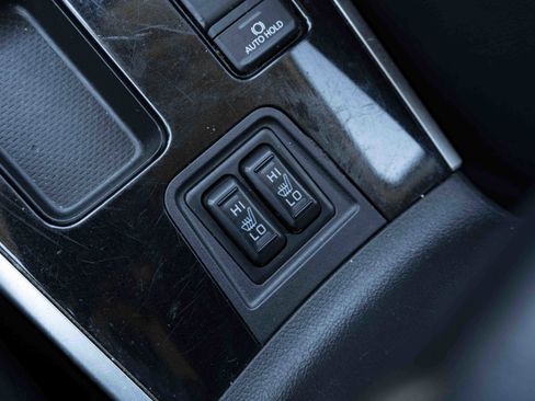 Used 2020 Mitsubishi Outlander SEL FWD image 29