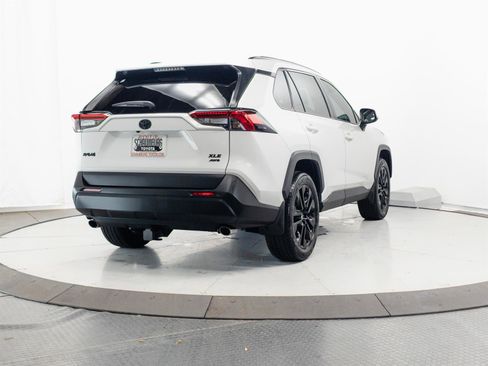 Used 2020 Toyota RAV4 XLE Premium AWD/4WD image 12