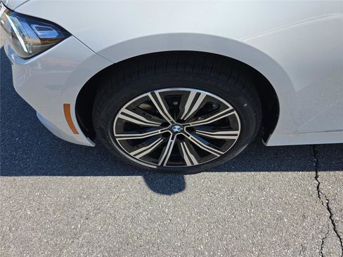 New 2026 BMW 330i xDrive Sedan w/ Premium Package AWD/4WD image 10