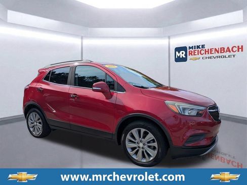 Used 2018 Buick Encore Preferred FWD image 1