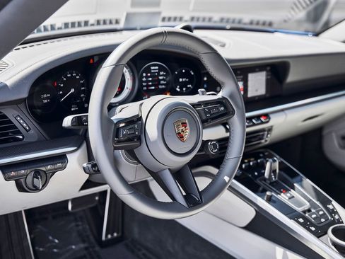 Used 2025 Porsche 911 Turbo S AWD/4WD image 27