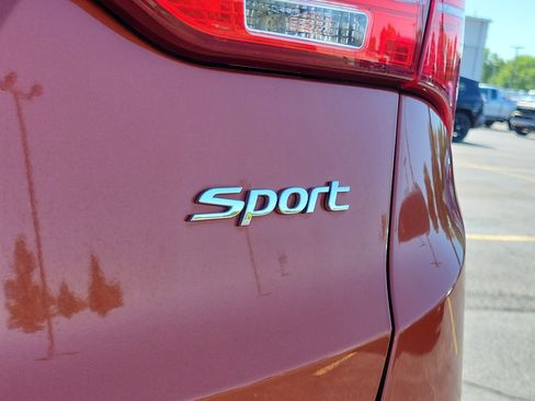 Used 2015 Hyundai Santa Fe Sport FWD image 7