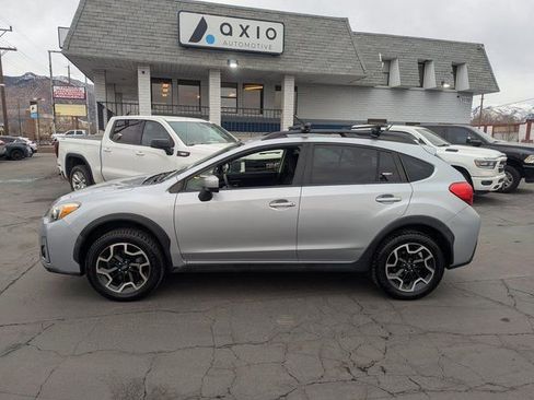 Used 2017 Subaru Crosstrek 2.0i Premium image 7