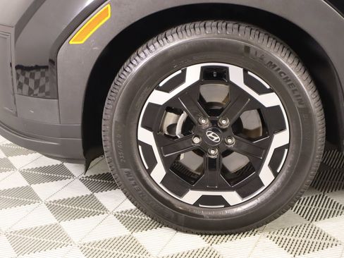 Used 2024 Hyundai Santa Fe SEL image 17