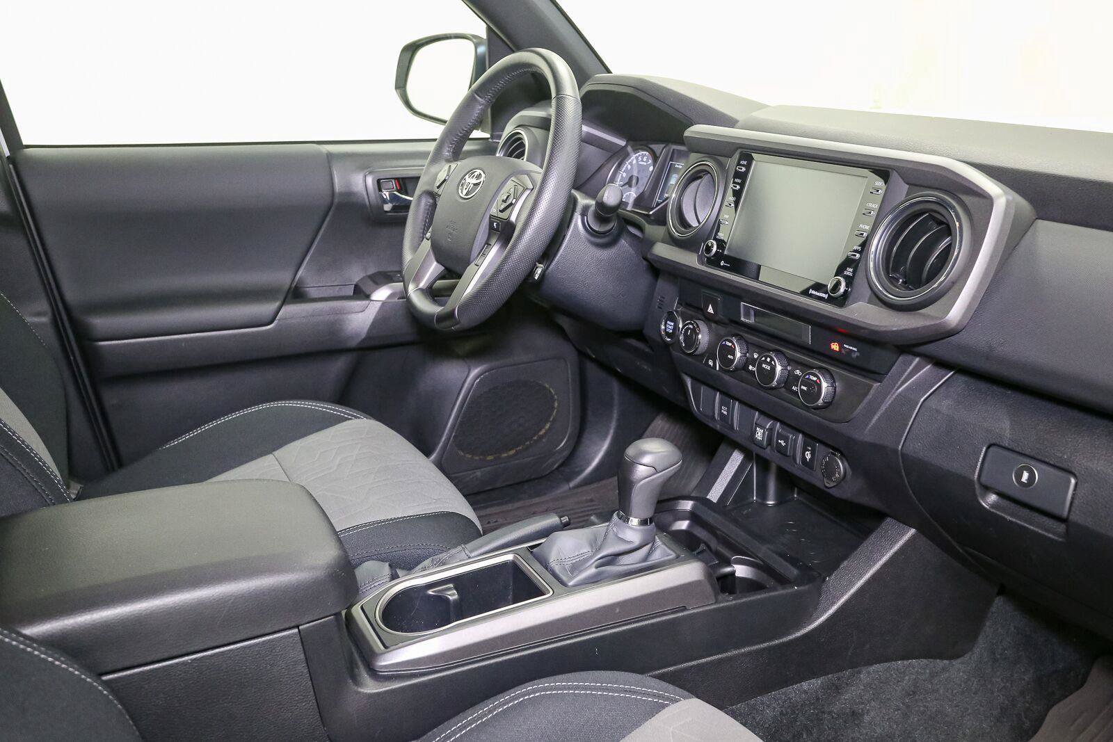 Used 2023 Toyota Tacoma TRD Off-Road AWD/4WD image 18