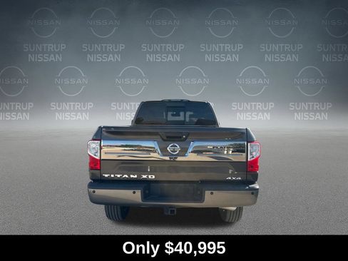 Used 2019 Nissan Titan Platinum Reserve AWD/4WD image 4