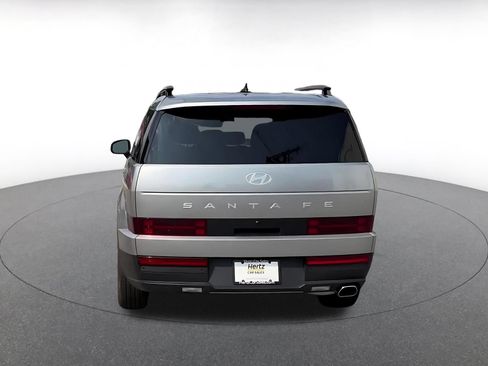 Used 2026 Hyundai Santa Fe SEL FWD image 12