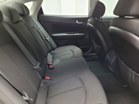 Used 2016 Kia Optima LX image 19