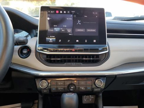 Certified 2022 Jeep Compass Limited image 20