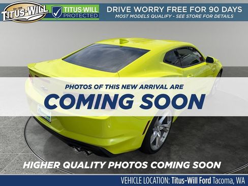 Used 2020 Chevrolet Camaro LT w/ Technology Package RWD image 5