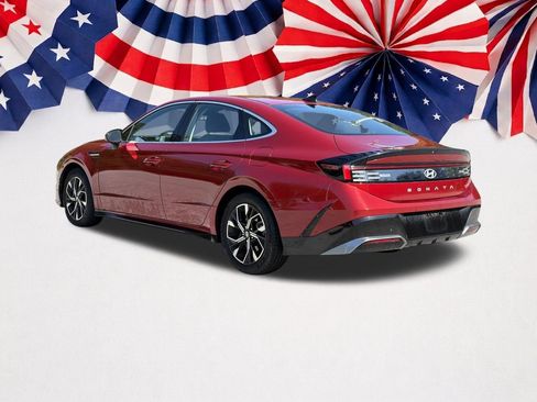 Used 2025 Hyundai Sonata SEL FWD image 21