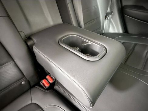 Used 2022 Honda CR-V Touring image 42