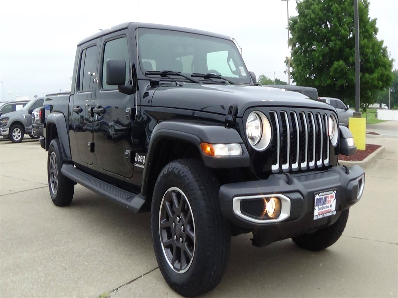 Used 2022 Jeep Gladiator Overland w/ Popular Equipment Package AWD/4WD image 4