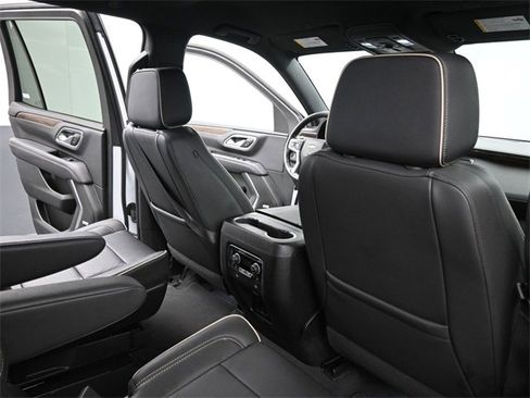 Used 2024 Chevrolet Tahoe Premier image 24