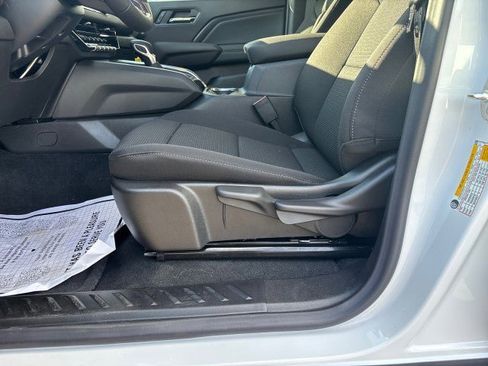 New 2026 GMC Canyon Elevation w/ Convenience Package image 13