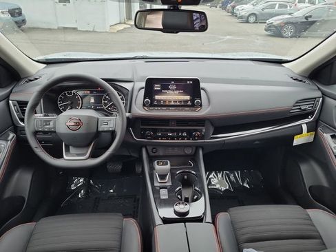 New 2026 Nissan Rogue SV w/ Rock Creek Premium Package AWD/4WD image 22