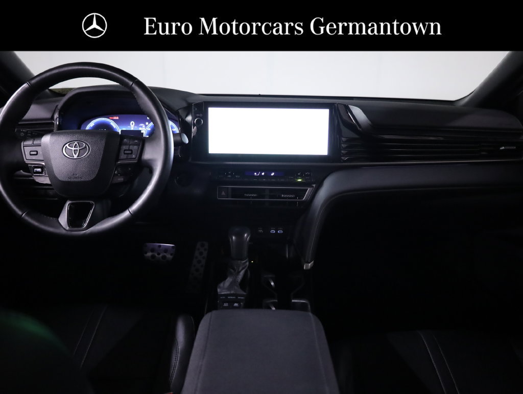 Used 2025 Toyota Camry XSE FWD image 45