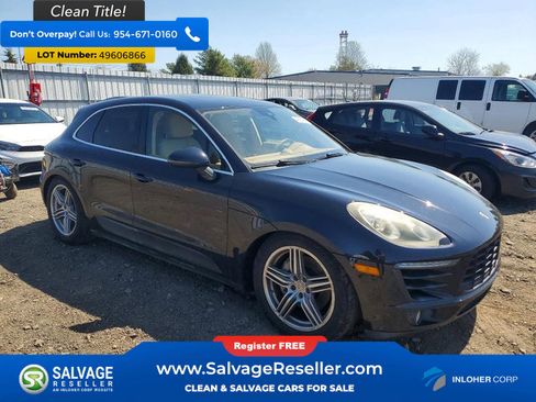 Used 2015 Porsche Macan S w/ Premium Package image 5