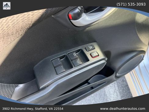 Used 2013 Honda Fit Sport image 19