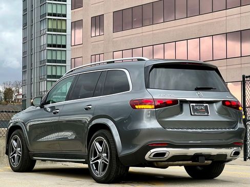 Certified 2026 Mercedes-Benz GLS 450 4MATIC image 5