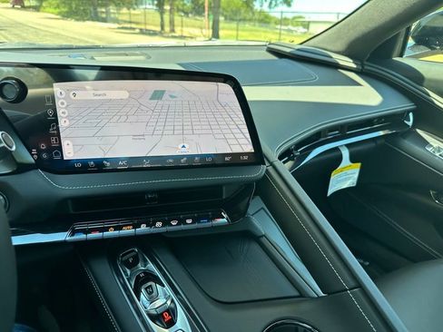 New 2026 Chevrolet Corvette Stingray Premium Cpe w/ Stealth Interior Trim Package RWD image 41