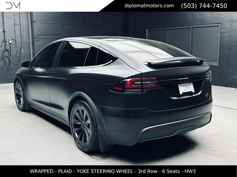 Used 2022 Tesla Model X Plaid AWD/4WD image 5