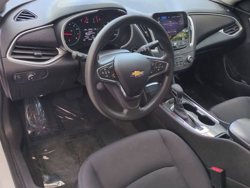 Used 2024 Chevrolet Malibu LT FWD image 10