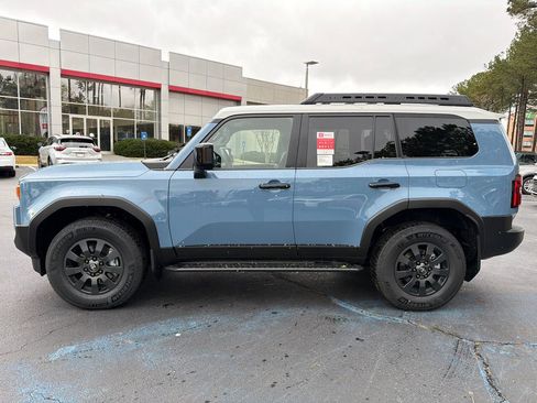 New 2026 Toyota Land Cruiser Base image 6