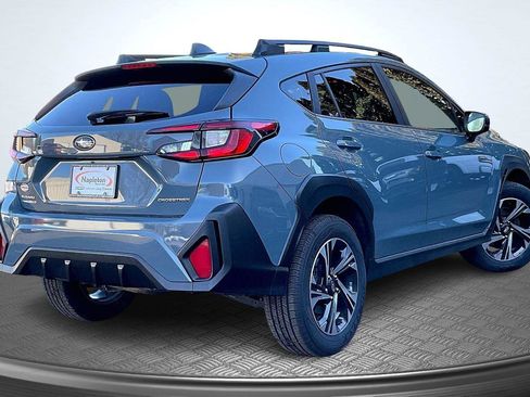 Used 2024 Subaru Crosstrek 2.0i Premium image 2