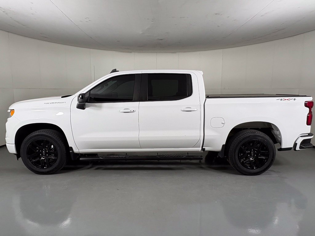 Used 2023 Chevrolet Silverado 1500 RST w/ Convenience Package II AWD/4WD image 5