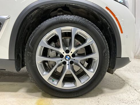 Used 2025 BMW X5 xDrive40i image 9