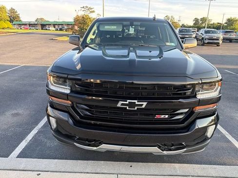 Used 2017 Chevrolet Silverado 1500 LT w/ All Star Edition AWD/4WD image 2