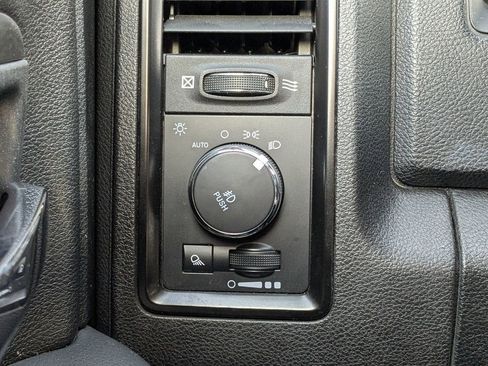 Used 2018 RAM 1500 Rebel image 21