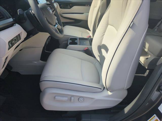 New 2027 Honda Odyssey Touring image 4