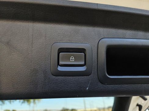 Used 2021 MAZDA CX-30 AWD 2.5 S w/ Preferred Package image 12