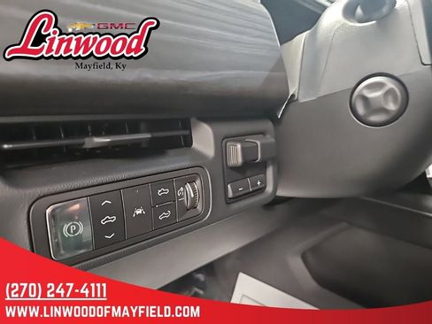 New 2025 GMC Sierra EV Denali AWD/4WD image 18