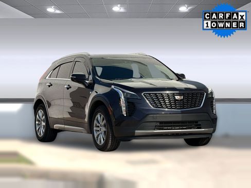 Used 2022 Cadillac XT4 Premium Luxury w/ Enhanced Visibility Package FWD image 7
