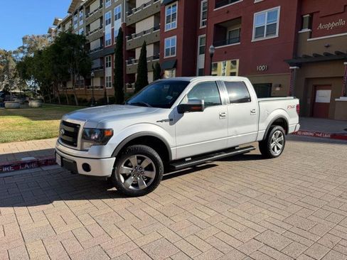 Used 2013 Ford F150 FX4 w/ Luxury Equipment Group AWD/4WD image 2