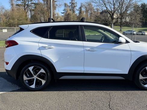 Used 2017 Hyundai Tucson Value image 9