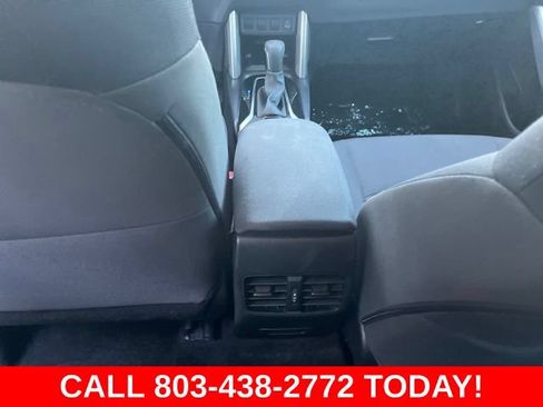 Used 2024 Toyota Corolla Cross LE FWD image 14