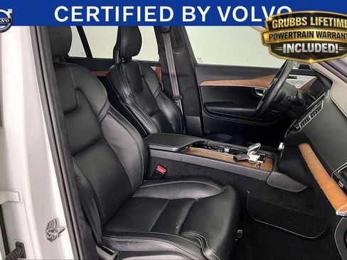 Used 2023 Volvo XC90 B6 Plus AWD/4WD image 11