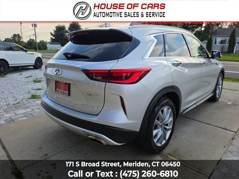 Used 2021 INFINITI QX50 Luxe w/ Accent Package AWD/4WD image 4