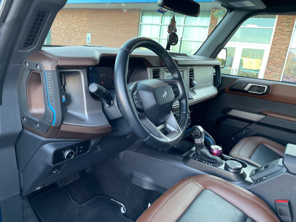 Used 2023 Ford Bronco Outer Banks w/ Sasquatch Package AWD/4WD image 23