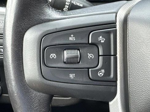 Used 2022 GMC Yukon XL Denali w/ Denali Ultimate Package image 32