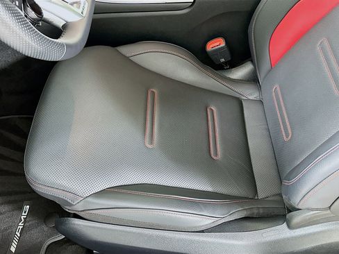 Certified 2025 Mercedes-Benz CLE 53 AMG 4MATIC Coupe image 21