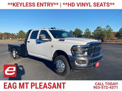 New 2025 RAM 3500 Tradesman w/ Chrome Appearance Group
